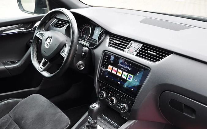 Skoda Octavia cena 69900 przebieg: 205000, rok produkcji 2018 z Poręba małe 781
